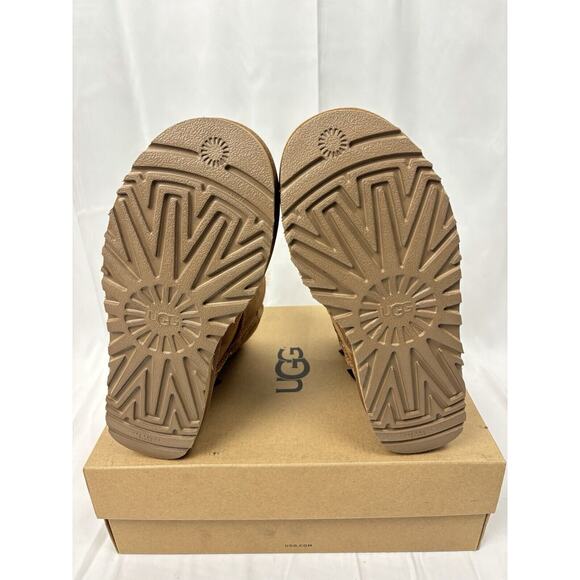 UGG Women's Mini Bailey Bow II Chestnut Boots Sz 6 New In Box - Picture 8 of 13